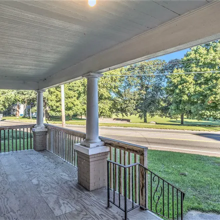 Image 4 - 524 Capital Avenue Northeast, Verona Park, Battle Creek, MI 49017, USA - Duplex for sale