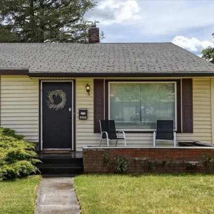 Buy this 2 bed house on 1559 West Providence Avenue in Spokane, WA 99205