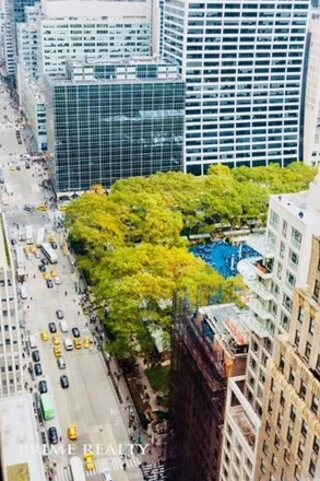 Image 3 - Bryant Park Tower, 1033 6th Avenue, New York, NY 10019, USA - Condo for sale