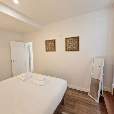 Rent this 1 bed apartment on Rua de São João da Mata 120 in 1200-702 Lisbon, Portugal