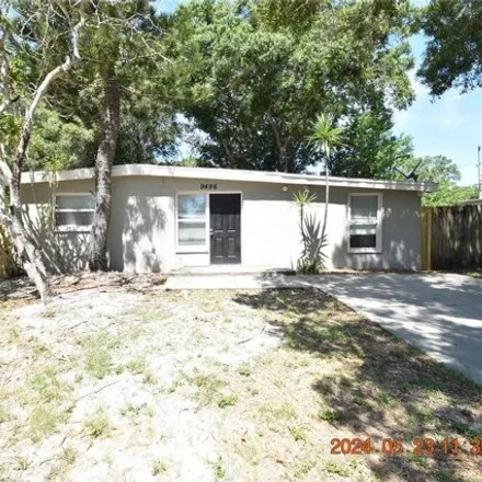 Rent this 3 bed house on 9498 84th Street in Pinellas County, FL 33777