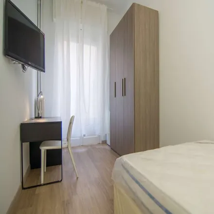 Rent this 5 bed room on Carlo Borsani in Via Giovanni da Milano, 20133 Milan MI