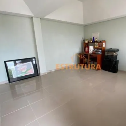 Rent this 3 bed house on Avenida 10 in Rio Claro, Rio Claro - SP