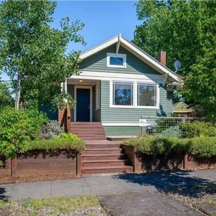 Buy this 4 bed house on 5922 Northeast 14th Avenue in Portland, OR 97211