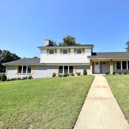 Buy this 4 bed house on 240 South Beaumont Avenue in Russellville, AR 72801