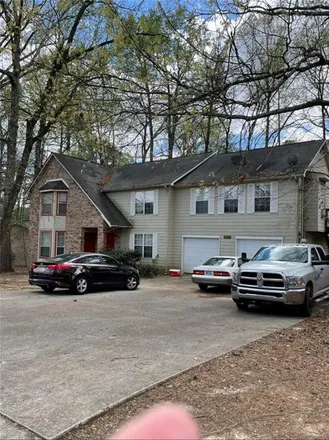 Buy this studio duplex on 5777 North Castlegate Drive in Clayton County, GA 30349