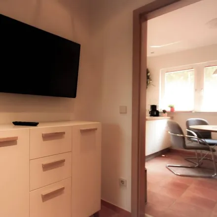 Rent this 2 bed apartment on 99310 Arnstadt