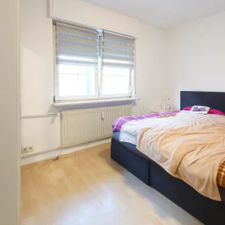 Rent this 2 bed apartment on Kennedyallee in 60598 Frankfurt, Germany