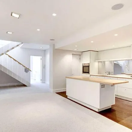 Rent this 2 bed apartment on 1-68 Ormonde Terrace in Primrose Hill, London