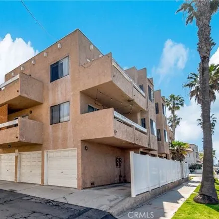 Image 7 - 201 19th Street, Huntington Beach, CA 92648, USA - House for sale