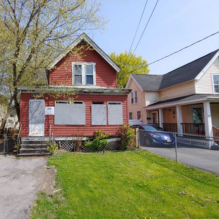 Rent this 3 bed house on S Geddes St in Syracuse, NY