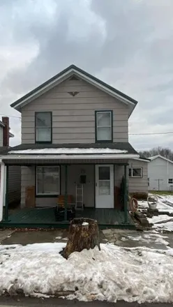 Buy this 2 bed house on Cherry Avenue in Punxsutawney, PA 15767