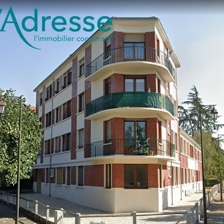 Rent this 2 bed apartment on 6 Avenue du Maréchal Joffre in 93460 Gournay-sur-Marne, France