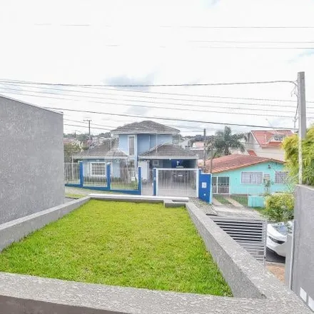 Buy this 3 bed house on Rua José Conrado de Souza 20 in São Braz, Curitiba - PR
