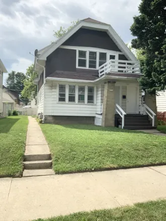 Buy this 4 bed duplex on 2751 North 54th Street in Milwaukee, WI 53210