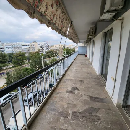 Rent this 3 bed apartment on Αλεβιζόπουλος in Ισμήνης 41, Kallithea