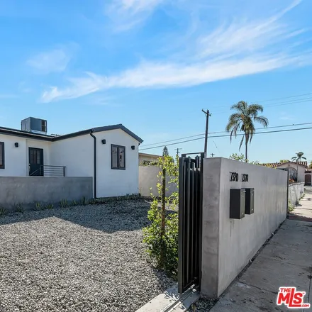 Buy this studio townhouse on 7320 9th Avenue in Los Angeles, CA 90043