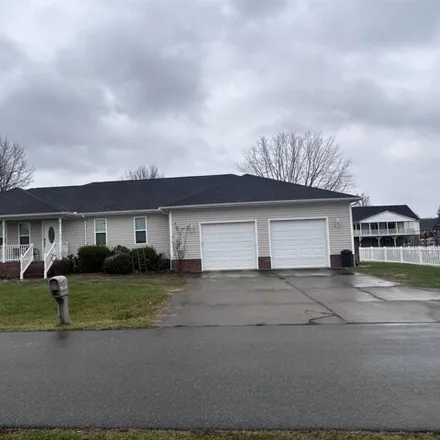 Buy this 3 bed house on 12 Lakeland Drive in Lakeland, Rome Township