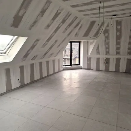 Rent this 2 bed apartment on Dorpsstraat 117 in 2221 Heist-op-den-Berg, Belgium