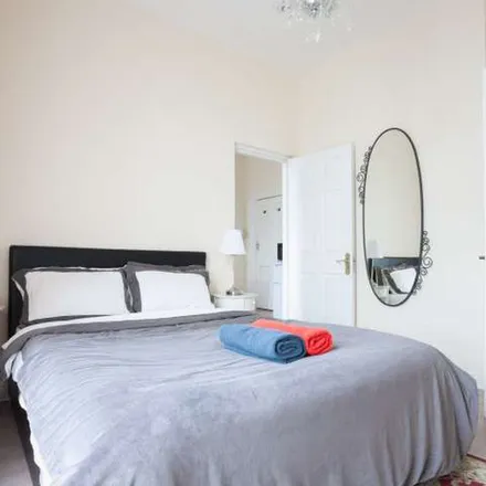 Image 5 - Garville House, Garville Avenue, Rathgar, Dublin, D06 YP40, Ireland - Apartment for rent