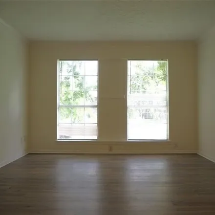 Image 5 - 4910 Saxon Dr Apt 1, Houston, Texas, 77092 - Apartment for rent