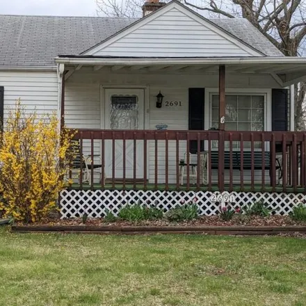 Buy this 2 bed house on 2693 Azelda Street in Columbus, OH 43211