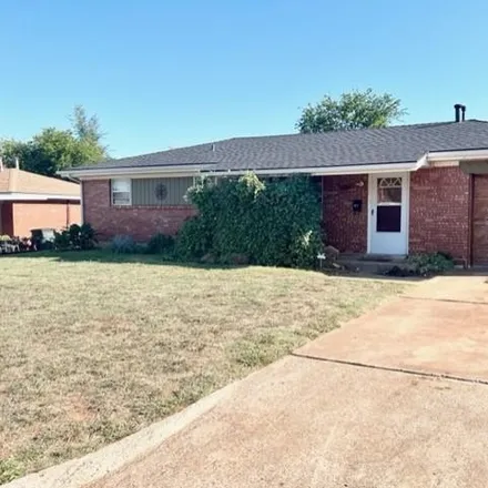 Buy this 3 bed house on 3304 Del Road in Del City, OK 73115