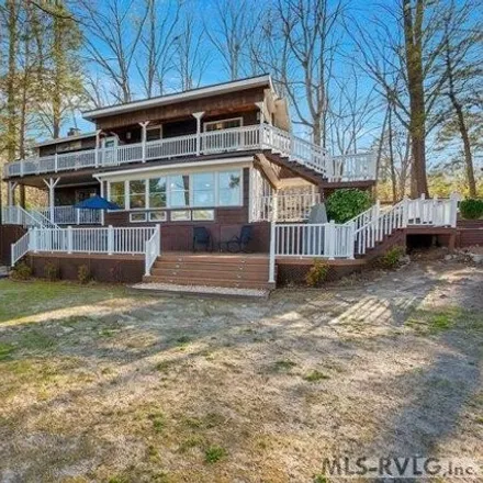Buy this 4 bed house on 228 Seminole Trail in Northampton County, NC 27842