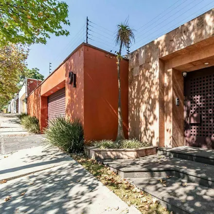 Rent this studio house on Calle Bosque de Framboyanes in Miguel Hidalgo, 11700 Santa Fe