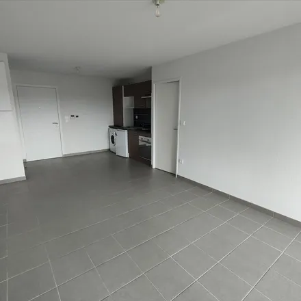 Rent this 1 bed apartment on 2 Rue du Pré Vicinal in 31270 Cugnaux, France