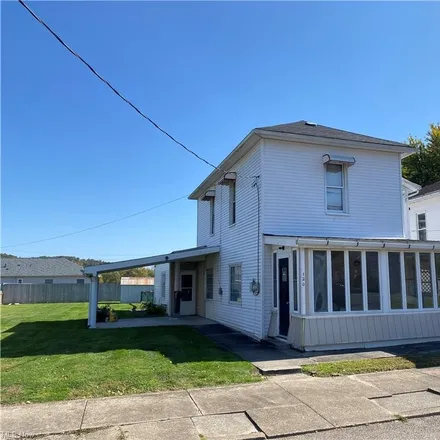 Image 1 - 120 South 7th Street, Dennison, Tuscarawas County, OH 44621, USA - House for sale