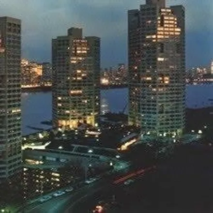 Image 2 - Tower I, 700 Boulevard East, Guttenberg, NJ 07093, USA - Condo for rent