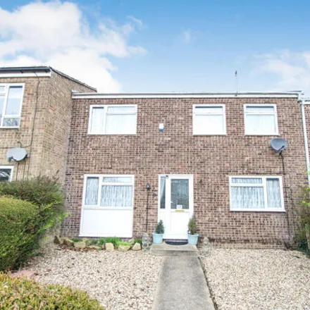 Buy this 3 bed townhouse on The Chase in Colchester, CO4 3YF