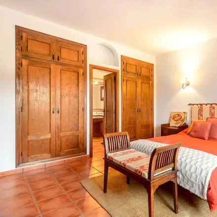 Rent this 3 bed house on San Carlos in Calle de San Carlos, 18200 Maracena
