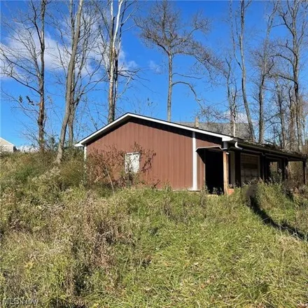 Image 3 - Portage Street Northwest, Canal Fulton, Lawrence Township, OH 44614, USA - House for sale