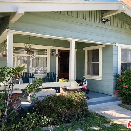 Buy this 2 bed house on 875 California Court in Los Angeles, CA 90291