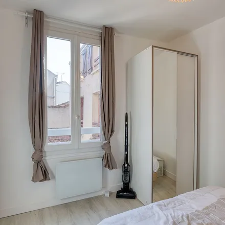 Image 7 - 2 Rue de la Courtille, 77000 Melun, France - Apartment for rent