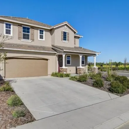Buy this 4 bed house on Hibiscus Street in Vacaville, CA 95625