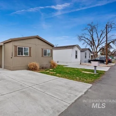 Buy this studio apartment on 1261 North Sable Lane in Boise, ID 83704