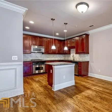 Image 4 - 1000 Building, 2300 Peachford Road, Dunwoody, GA 30338, USA - Townhouse for sale