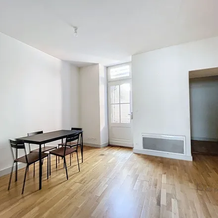 Rent this 3 bed apartment on 8 Rue Jean Lapeyre in 33730 Villandraut, France