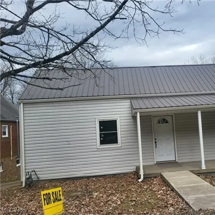 Buy this 2 bed house on 2364 West 23rd Street in Bellaire, Belmont County