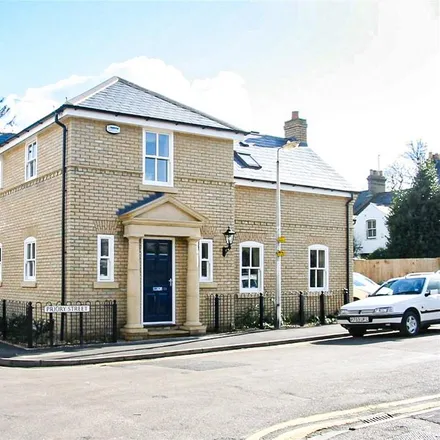 Rent this 4 bed house on 9 Priory Street in Cambridge, CB4 3QH