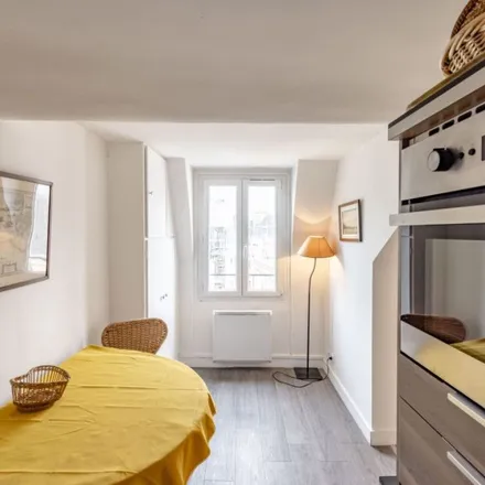 Image 5 - Place Saint-Sulpice, 75006 Paris, France - Apartment for rent