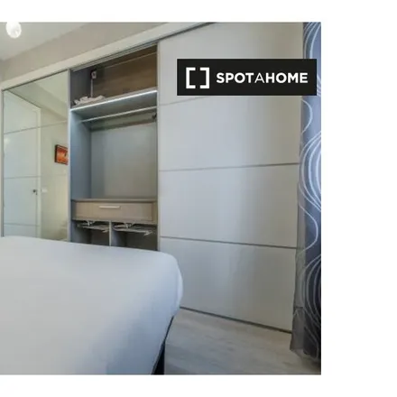 Image 15 - Autoservicio, Paseo de la Castellana, 201, 28046 Madrid, Spain - Apartment for rent