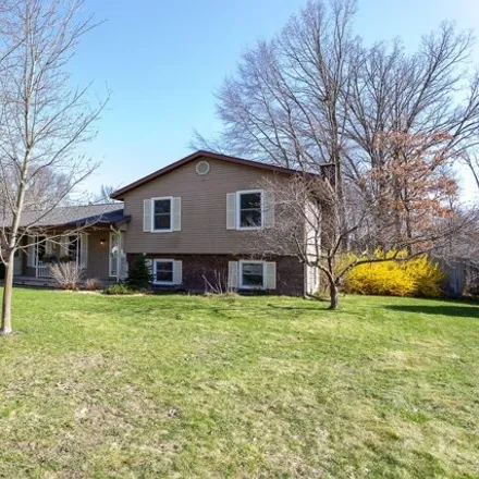 Image 1 - 1178 73rd Street Southeast, Gaines Charter Township, MI 49508, USA - House for sale