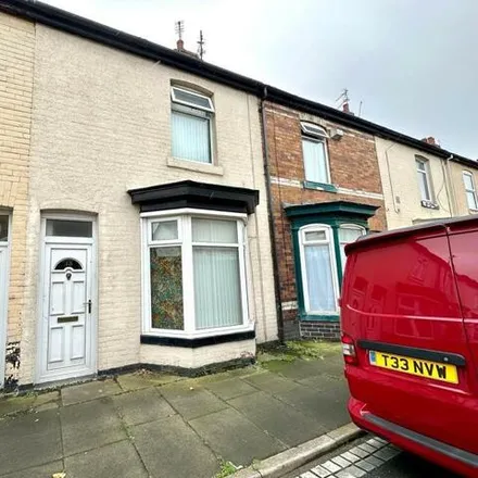 Image 1 - Holder Street, Redcar, TS10 2AB, United Kingdom - Townhouse for sale