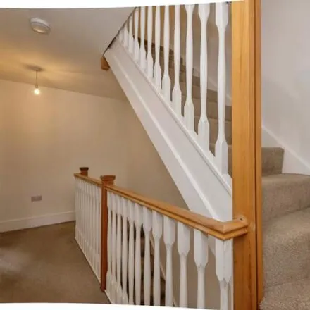 Image 5 - Spinners Avenue, Scholes, BD19 6AS, United Kingdom - Townhouse for sale