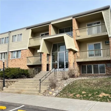 Buy this 1 bed condo on 7318 22nd Street West in Saint Louis Park, MN 55426