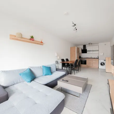 Rent this 2 bed apartment on Schleißheimer Straße 257 in 80809 Munich, Germany